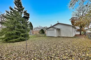 8916 Cherry Ave, River Grove, IL 60171 - Photo 28