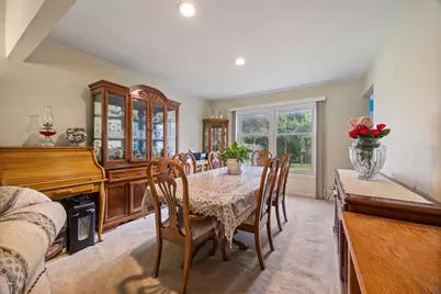 701 Garth Road, Wheeling, IL 60090 - Photo 8