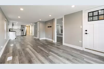 4624 N Springfield Avenue #1, Chicago, IL 60625 - Photo 2