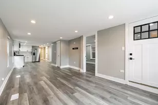 4624 N Springfield Ave, Chicago, IL 60625 - Photo 2