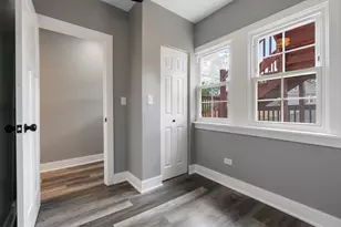 4624 N Springfield Ave, Chicago, IL 60625 - Photo 8