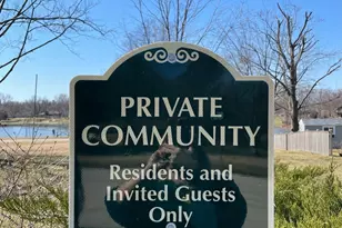 704 Plainfield Rd, Downers Grove, IL 60516 - Photo 34