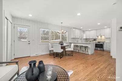 704 Plainfield Road, Downers Grove, IL 60516 - Photo 12