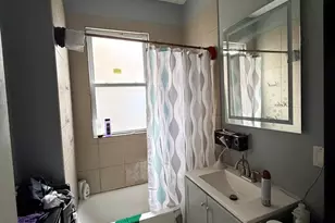 6156 S Indiana Ave, Chicago, IL 60637 - Photo 16