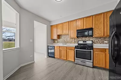 2819 White Thorn Avenue #0, Naperville, IL 60564 - Photo 12