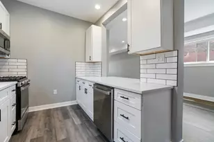 4624 N Springfield Ave, Chicago, IL 60625 - Photo 4