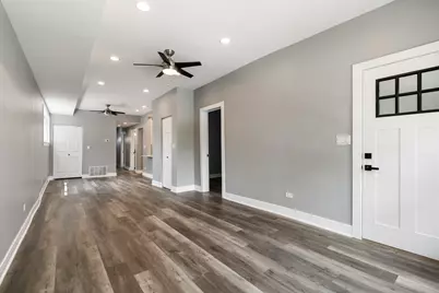 4624 N Springfield Avenue #2, Chicago, IL 60625 - Photo 2