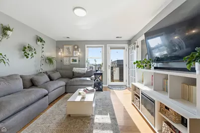 2501 W Bryn Mawr Avenue #506, Chicago, IL 60659 - Photo 4