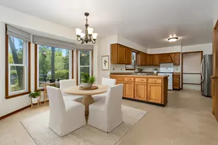 1120 Colgate Ct, Naperville, IL 60565 - Photo 12