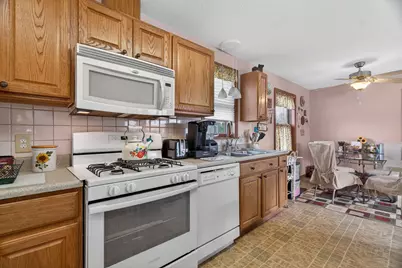 194 Fossil Cove Lane, Wilmington, IL 60481 - Photo 6