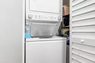 [Address not provided], Chicago, IL 60618 - Photo 20