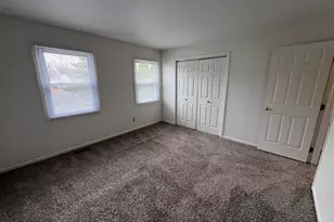 1227 Marywood Ct, Aurora, IL 60505 - Photo 16