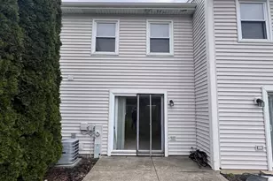 1227 Marywood Ct, Aurora, IL 60505 - Photo 18