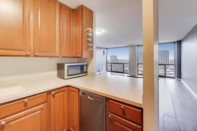 4343 N Clarendon Avenue #1315, Chicago, IL 60613 - Photo 6