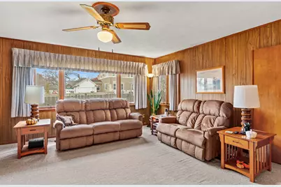 1111 Pearl Street, Belvidere, IL 61008 - Photo 14