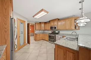 7231 S Lost Nation Rd, Dixon, IL 61021 - Photo 14