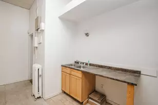 1928 W Montrose Ave, Chicago, IL 60613 - Photo 18