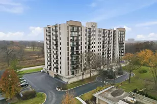 190 S Wood Dale Rd, Wood Dale, IL 60191 - Photo 1