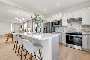 3371 Fulshear Cir, Aurora, IL 60503 - Photo 2