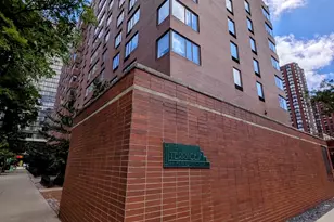 801 S Plymouth Ave, Chicago, IL 60605 - Photo 2