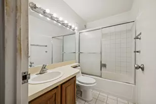 801 S Plymouth Ave, Chicago, IL 60605 - Photo 8