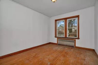6937 S California Avenue, Chicago, IL 60629 - Photo 32