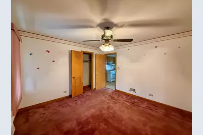 10416 S Sacramento Avenue, Chicago, IL 60655 - Photo 10