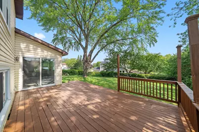 88 Hesterman Drive, Glendale Heights, IL 60139 - Photo 6
