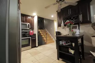 18157 Rockwell Ave, Homewood, IL 60430 - Photo 6