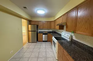 2600 Brookwood Way Dr, Rolling Meadows, IL 60008 - Photo 6