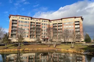 40 Prairie Park Dr, Wheeling, IL 60090 - Photo 1