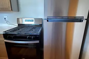 7918 45th St, Lyons, IL 60534 - Photo 10