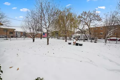 5239 N Virginia Avenue, Chicago, IL 60625 - Photo 24