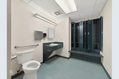 1900 W Peterson Avenue, Chicago, IL 60660 - Photo 16