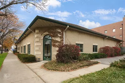 1900 W Peterson Avenue, Chicago, IL 60660 - Photo 2