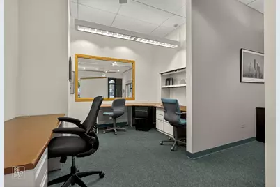 1900 W Peterson Avenue, Chicago, IL 60660 - Photo 12