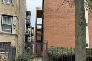 1636 W Estes Ave, Chicago, IL 60626 - Photo 2