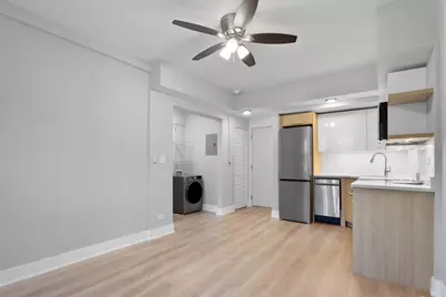 1634 W Howard Street #204, Chicago, IL 60626 - Photo 6