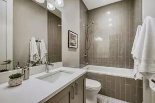 520 N Oakley Ave, Chicago, IL 60622 - Photo 18