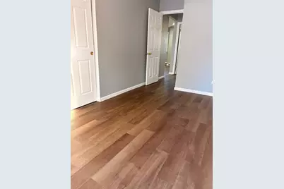 208 Dunteman Drive #101, Glendale Heights, IL 60139 - Photo 8