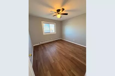 208 Dunteman Drive #101, Glendale Heights, IL 60139 - Photo 6