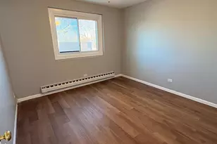 208 Dunteman Dr, Glendale Heights, IL 60139 - Photo 6