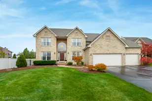 1123 Village Rd, Crystal Lake, IL 60014 - Photo 1