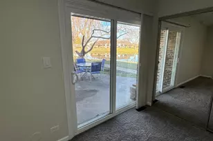 1820 W Surrey Park Ln, Arlington Heights, IL 60005 - Photo 12