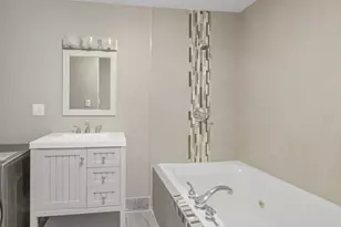 22339 Strassburg Ave, Sauk Village, IL 60411 - Photo 18