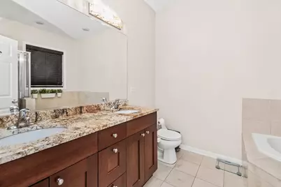 3986 S Drexel Boulevard #3N, Chicago, IL 60653 - Photo 8