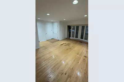 7 Wildwood Road, Elk Grove Village, IL 60007 - Photo 4