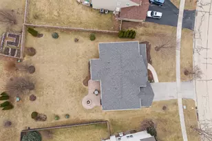 310 Chick Evans St, Bolingbrook, IL 60490 - Photo 26