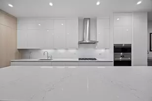 305 S Racine Ave, Chicago, IL 60607 - Photo 8