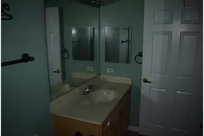 6801 N Milwaukee Avenue #404, Niles, IL 60714 - Photo 14